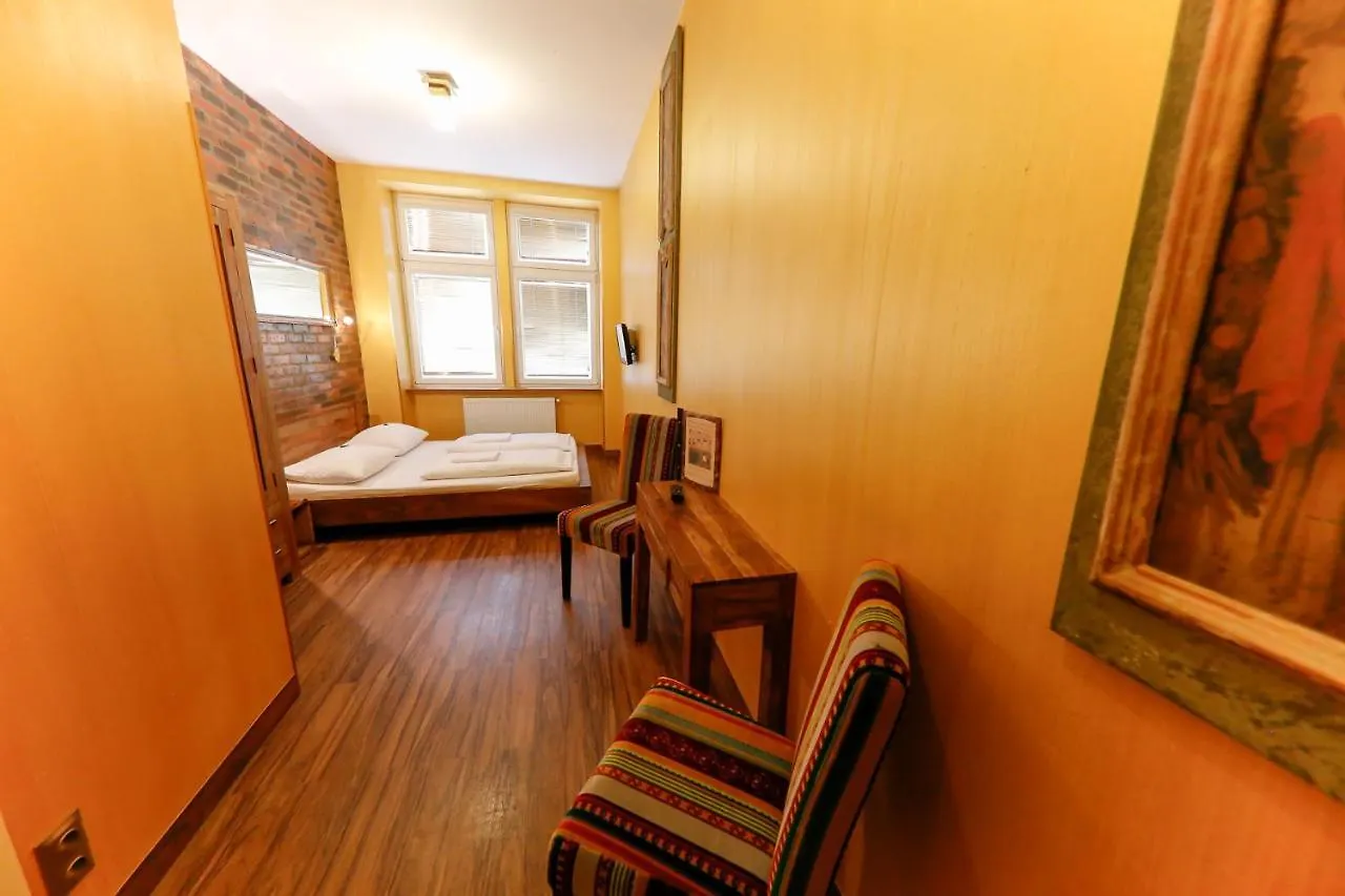 Do Step Inn Home - Hotel & Hostel Vienna 0*,