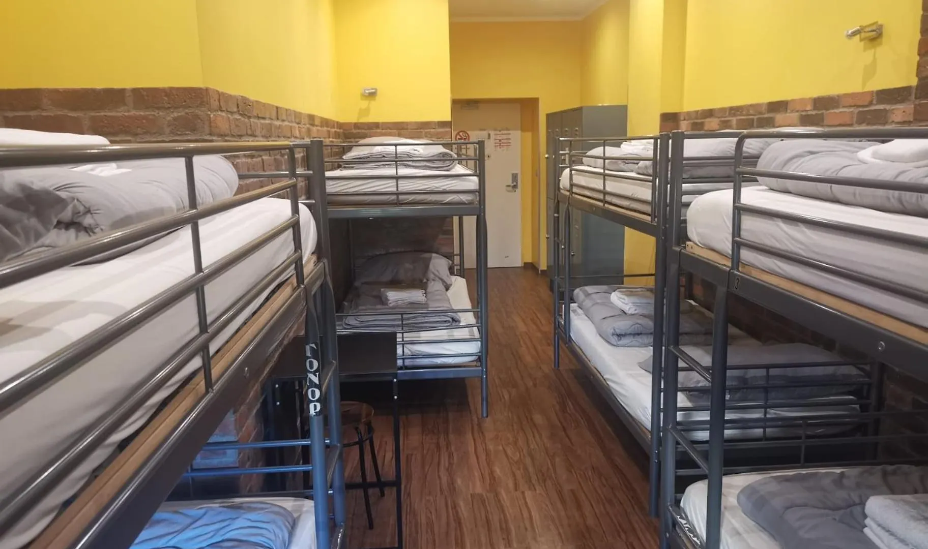 Do Step Inn Home - Hotel & Hostel Vienna