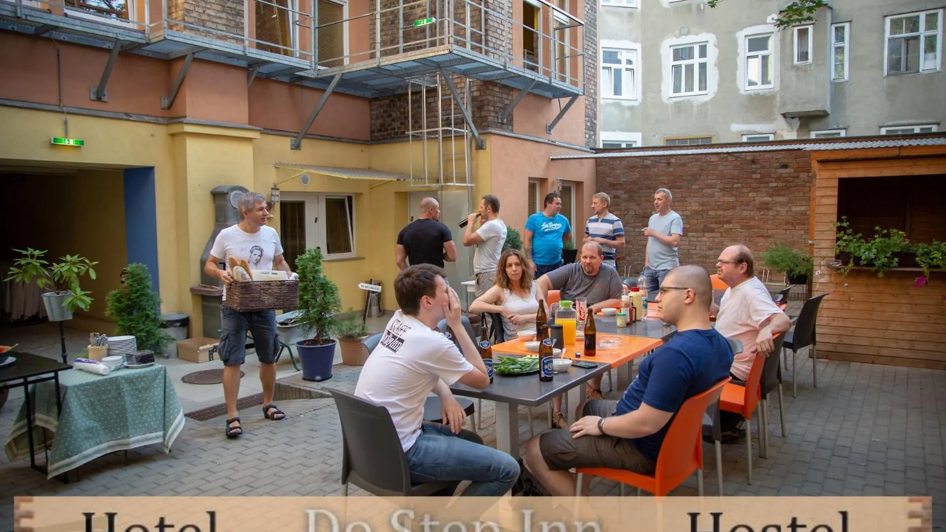 Do Step Inn Home - Hotel & Hostel Vienna