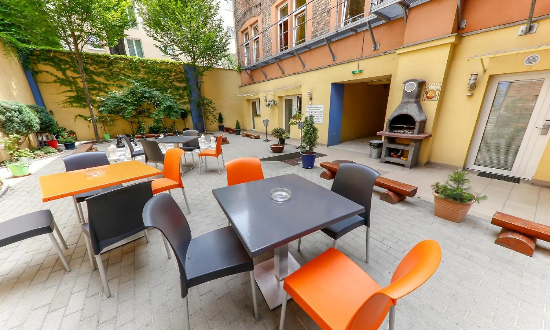 Do Step Inn Home - Hotel & Hostel Vienna