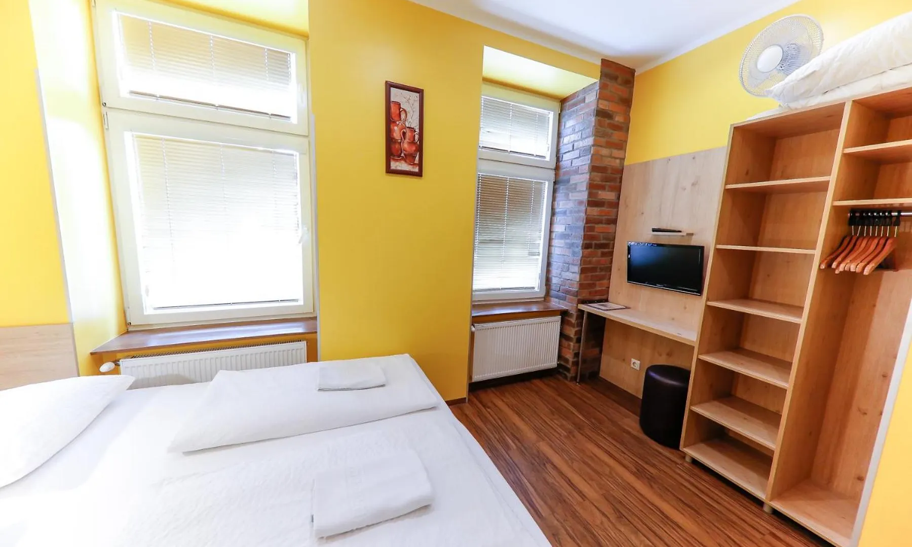 Do Step Inn Home - Hotel & Hostel Vienna