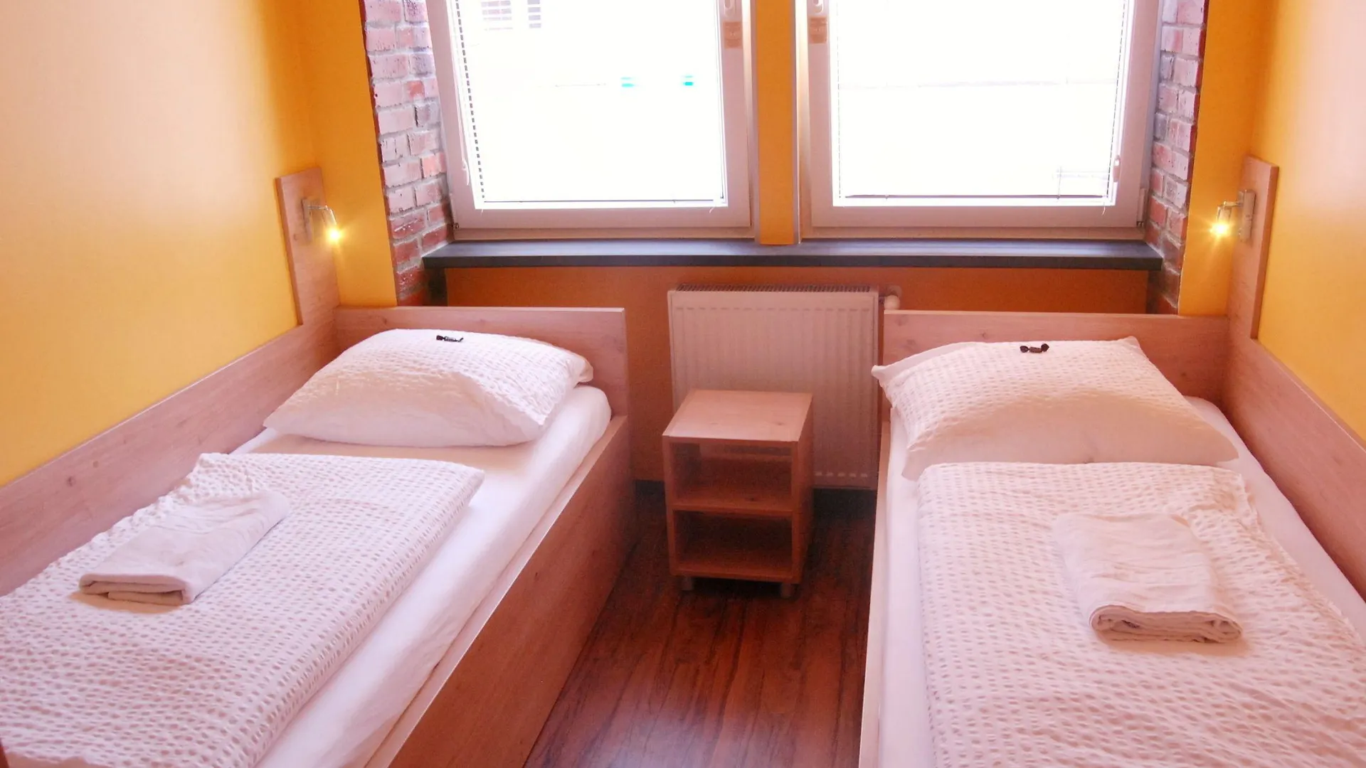 Do Step Inn Home - Hotel & Hostel Wiedeń 0*,  Austria