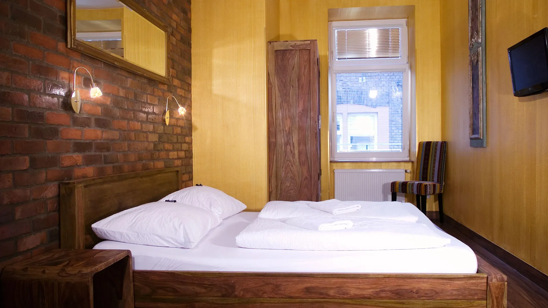 Do Step Inn Home - Hotel & Hostel Wiedeń