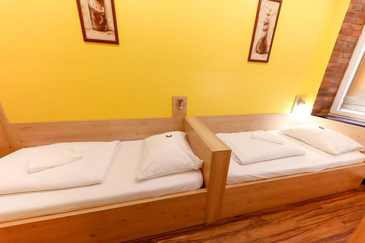 Do Step Inn Home - Hotel & Hostel Vienna